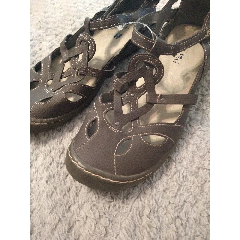 Jbu  memory foam hiking Shoes/Sandals outdoor Size 9 ladies gray